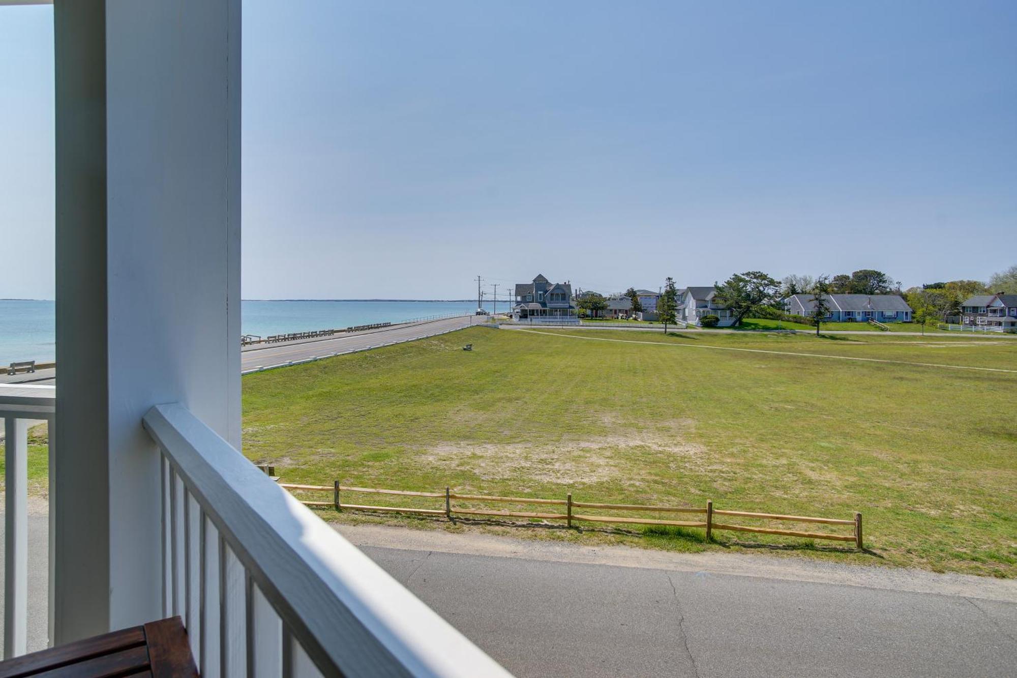 Breezy Oak Bluffs Condo - Steps To Inkwell Beach! Zewnętrze zdjęcie